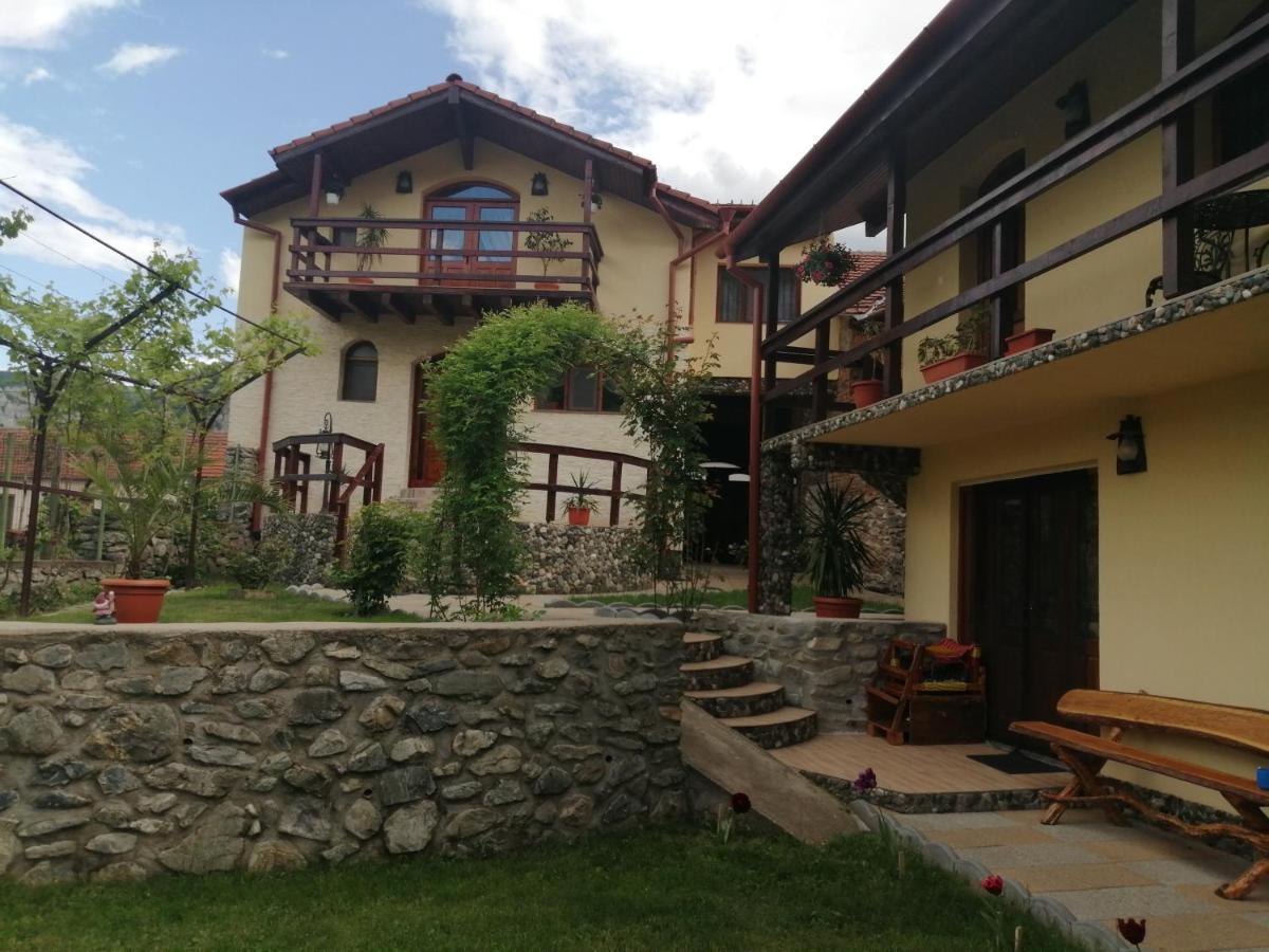 Casa Nirvana Konuk evi Dubova Dış mekan fotoğraf